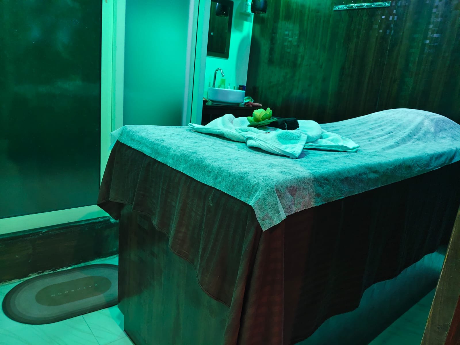 aroma massage